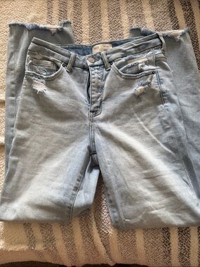 BKE Billie Light Blue Distressed Women’s Jeans